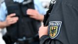 Германию ставят на ножи: в Берлине мужчина напал на прохожих — Focus