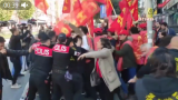Турция жжет: в Стамбуле празднуют Первомай вопреки запрету властей
